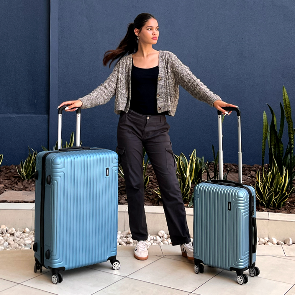Madrid 2-Piece Hardshell Luggage Set (55cm & 75cm) – Soft Blue