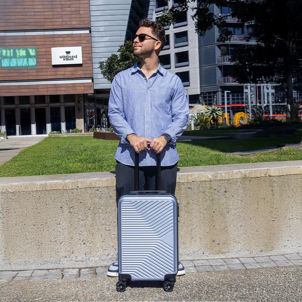 Miami Hard Shell Carry-On Suitcase with 360 Spinner Wheels – Silver
