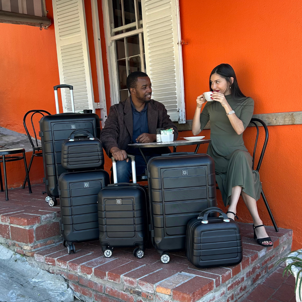 Milan Luggage Suitcases Hardshell on 360° Spinner Wheels with Cosmetic Bags
