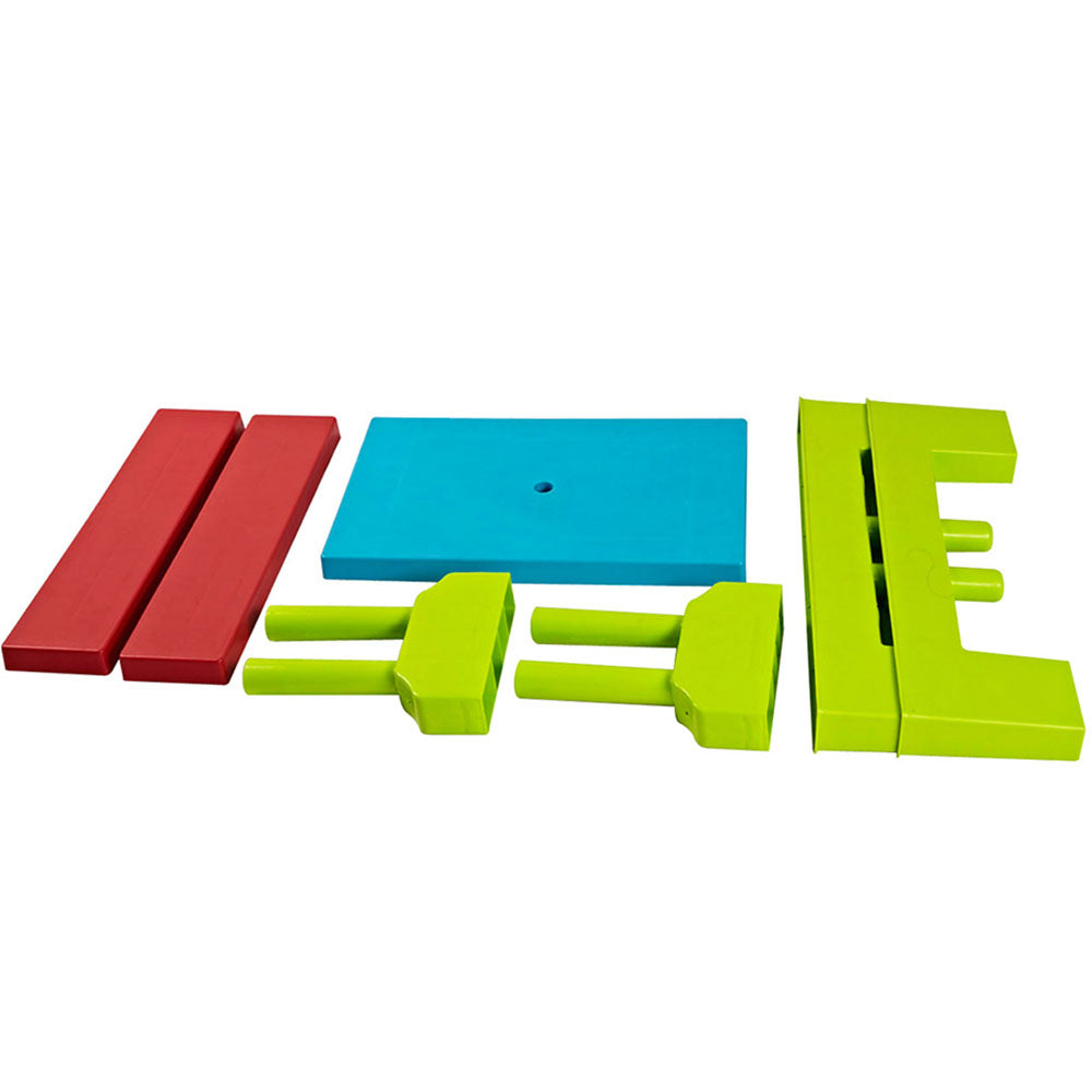 طاولة أطفال مع مقعدين ومظلة